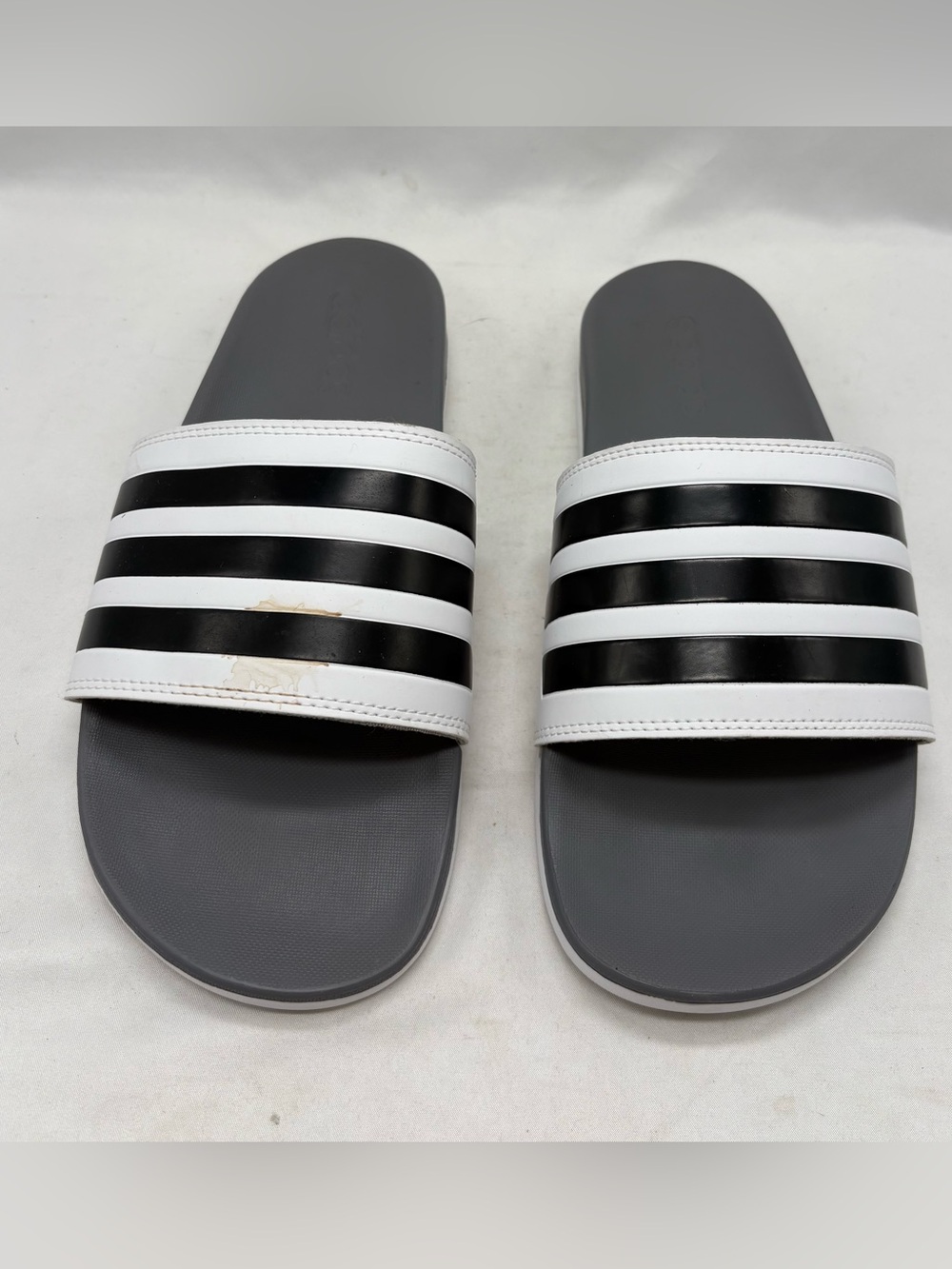 Adidas Adilette Comfort Slide Mens 8 Womens 9 White Grey Beach Sandals GZ5895
